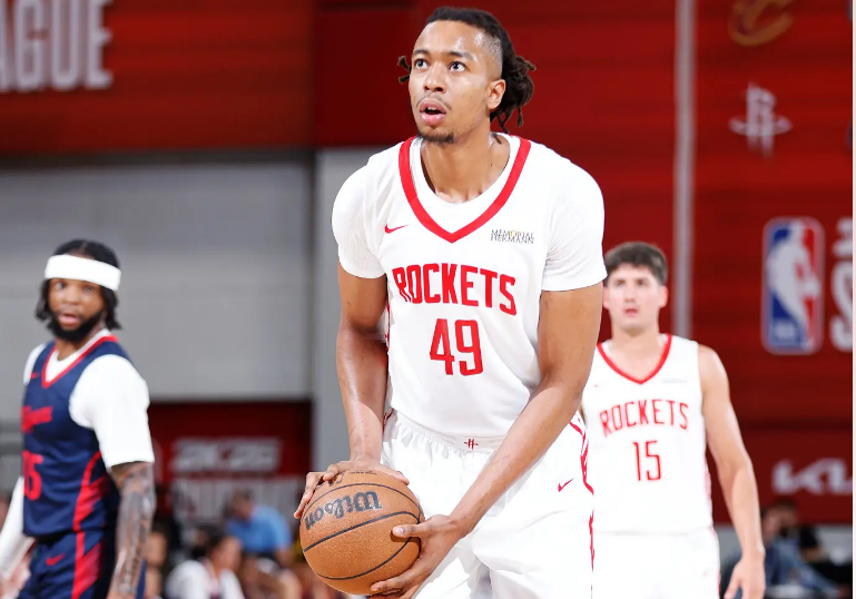 APP下载-能完成自己的任务但能力有限！火箭会考虑签下这位大个子内线吗？