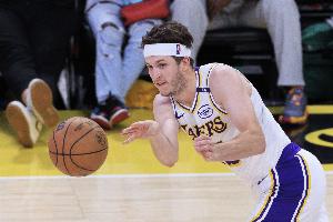 电子游戏官网-Skip:落选秀里夫斯球商很高 使得他能参加球商最高的三人会议