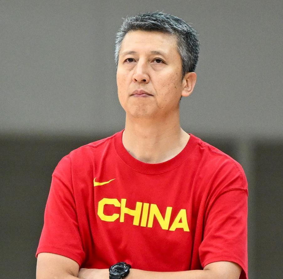 PG模拟器-胜中国台北！段冉不满防守，杨毅不满进攻，李弘权朱俊龙成赢家！